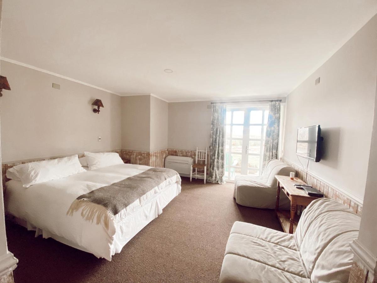 Hotel Marina Вичукен Екстериор снимка